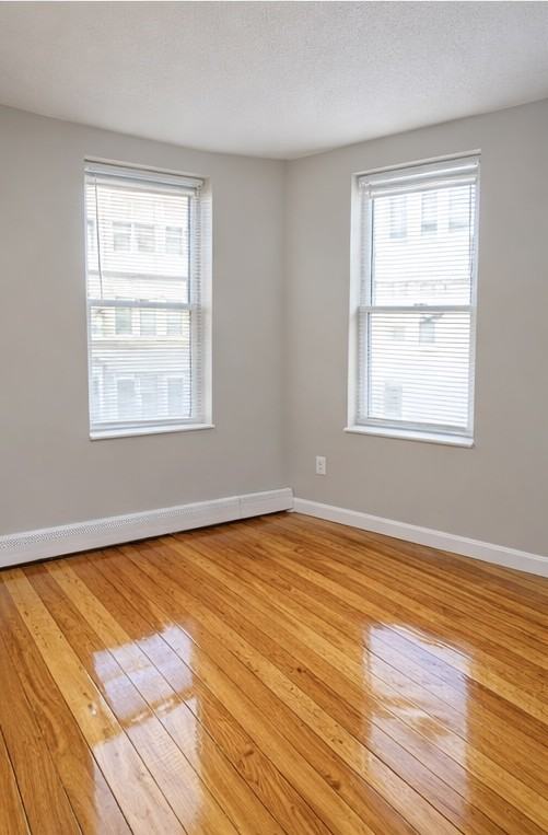 65 Shawmut St #2 - Photo 4 of 9