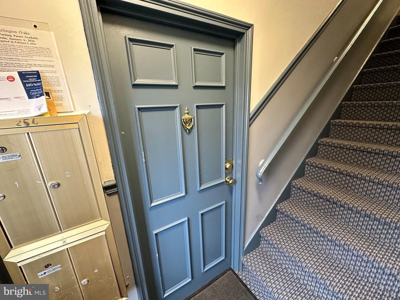 256 N Thomas St Unit 256-1 #256-1 - Photo 4 of 28