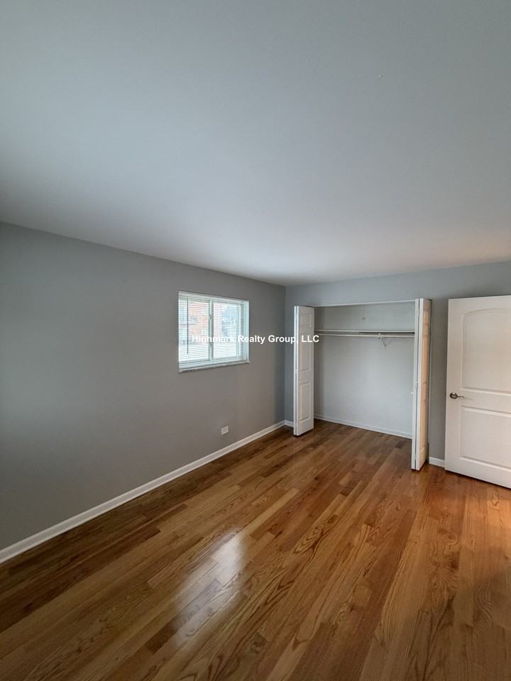 1653 Oakwood Ave #1AB - Photo 6 of 13