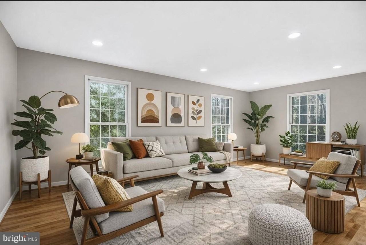 1501 Chatham Colony Ct - Photo 5 of 36