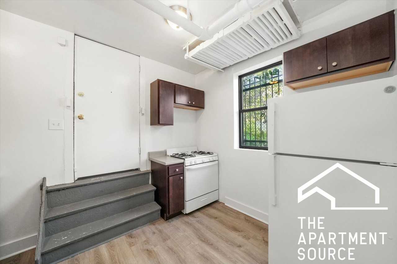 1542 N Kedzie Ave #GO - Photo 3 of 12