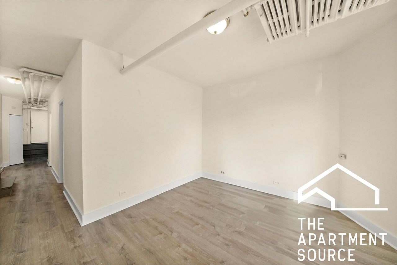 1542 N Kedzie Ave #GO - Photo 4 of 12