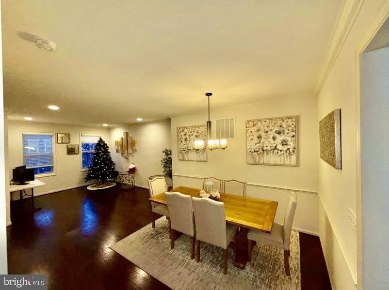 23689 Sailfish Sq - Photo 4 of 21