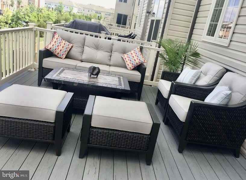 23689 Sailfish Sq - Photo 6 of 21