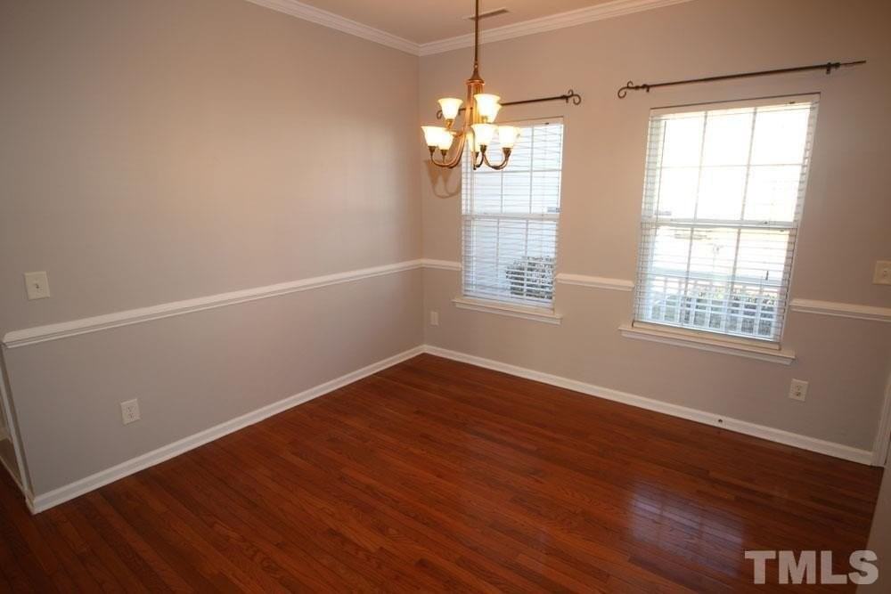 3009 Sawyers Mill Dr - Photo 3 of 44