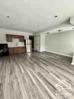 featured image of 6913 S Paxton Ave #1