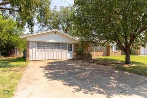 featured image of 18 Oxley Dr