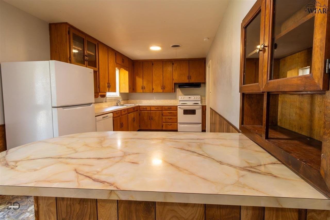 18 Oxley Dr - Photo 7 of 28