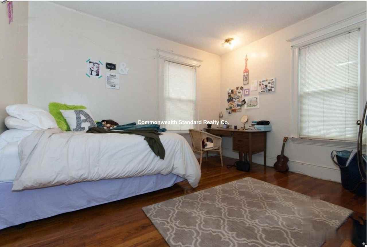 14B Ashford St #4 - Photo 4 of 16