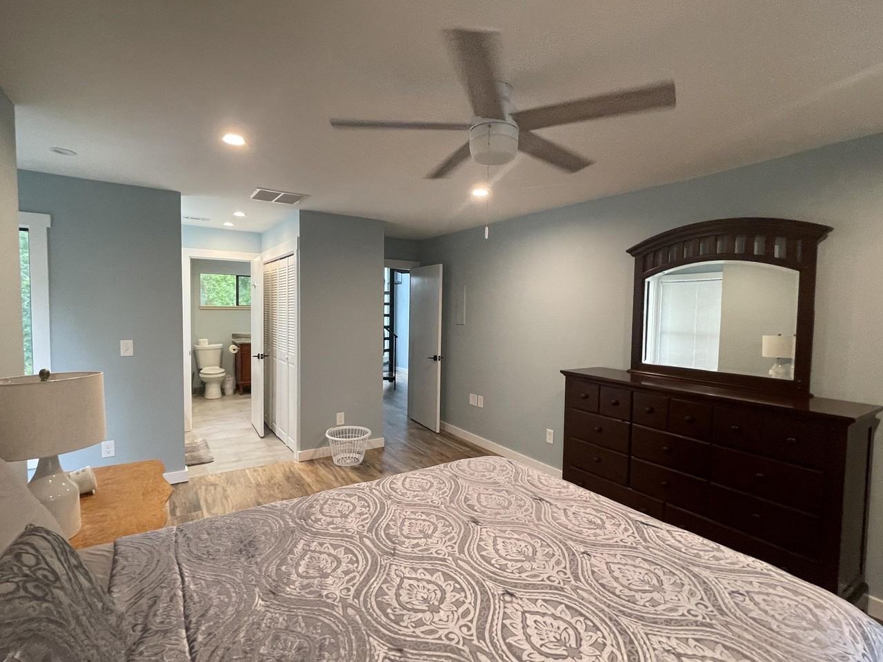 300 Yacht Club Dr #300-18 - Photo 5 of 18