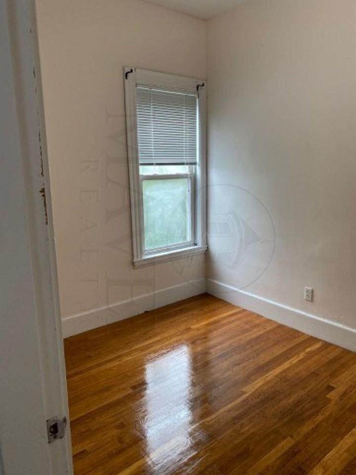 107 Hudson St #2 - Photo 2 of 10