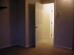 TENANT ONLY LS-1701 SE 9th - Photo 2 of 10