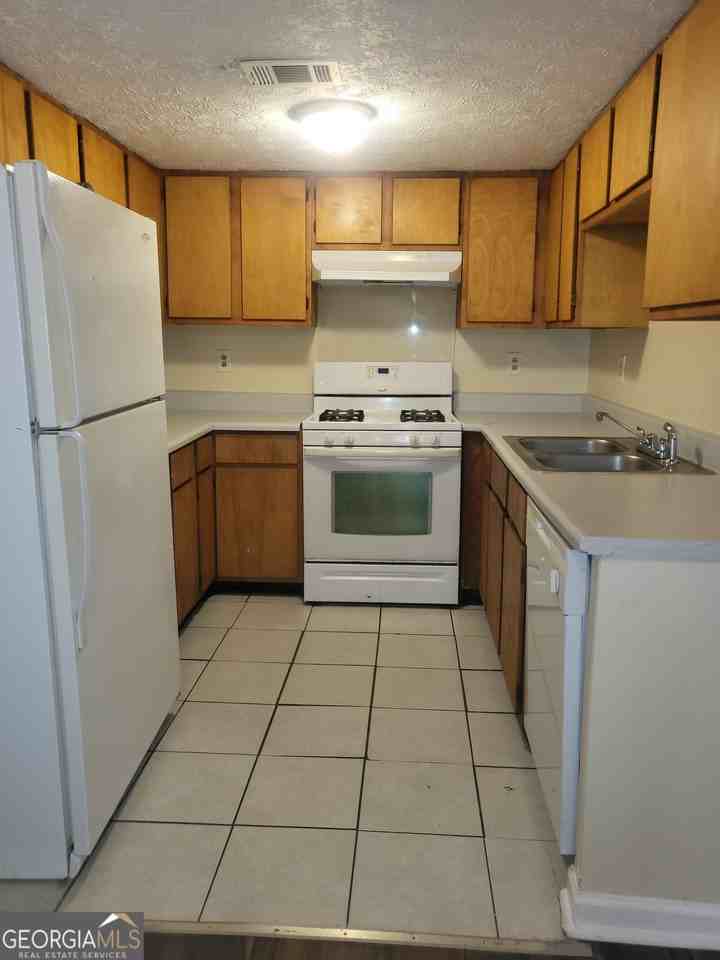 305 River Oak Drive - Photo 6 of 12