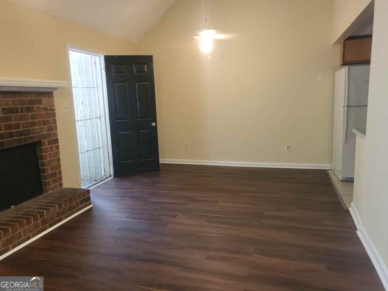 305 River Oak Drive - Photo 3 of 12