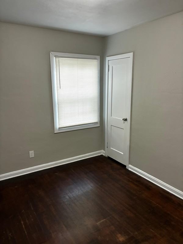 3532 Crassia St - Photo 5 of 16