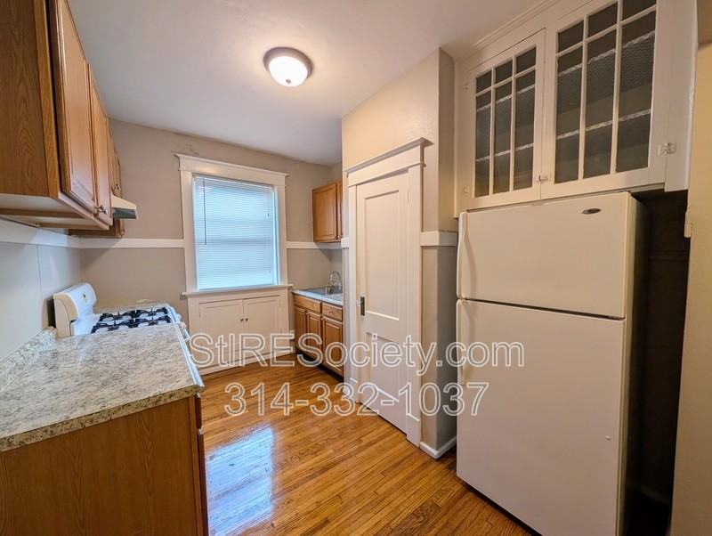 4931 Magnolia Ave - Photo 5 of 14