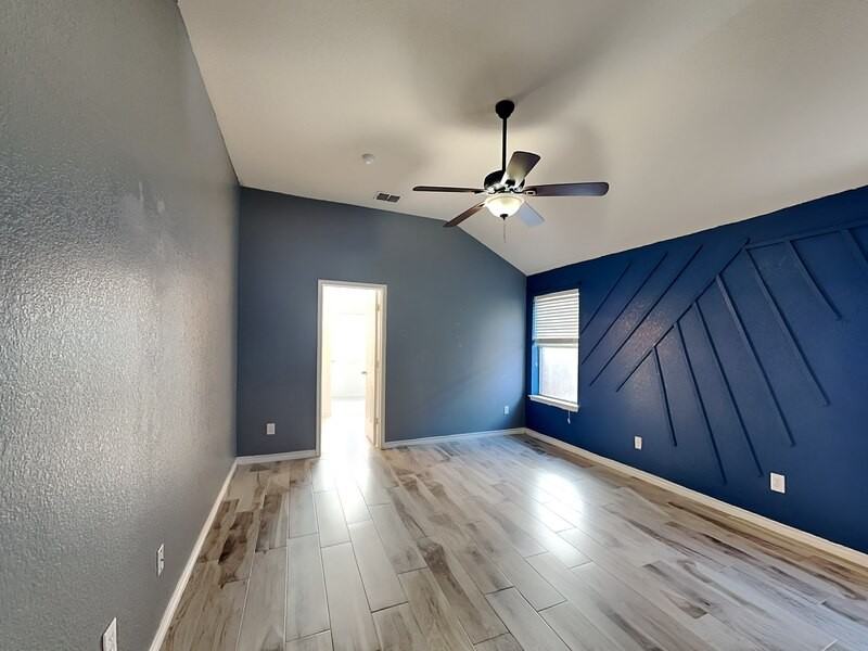 4313 Red Clover Ln - Photo 7 of 16