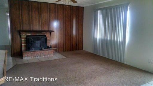 304 Anita Dr - Photo 2 of 12