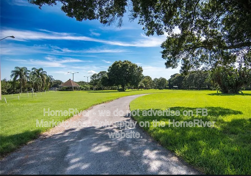 3300 Oak St Ne #107 - Photo 7 of 13