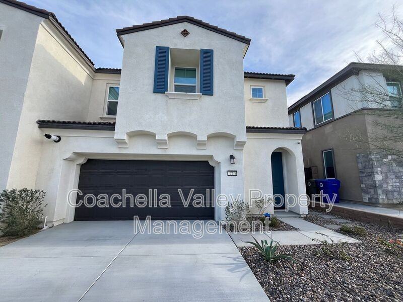 76279 Cambridge Dr - Photo 2 of 48