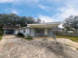 featured image of 2437 Chase Ave #B