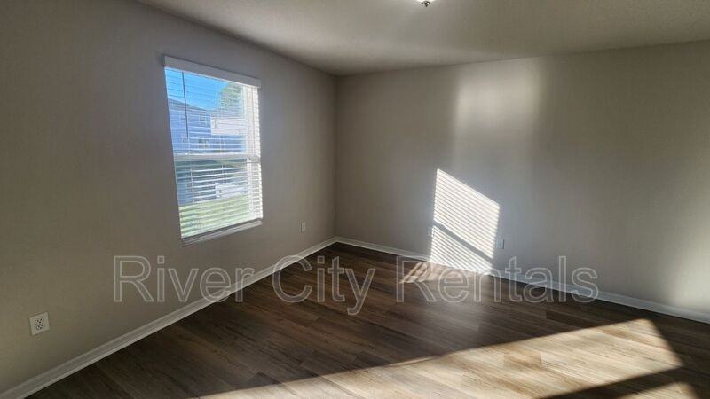 6541 Sweetbay Ln #101 - Photo 7 of 18