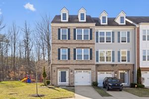 featured image of 4921 Forest Pines Dr