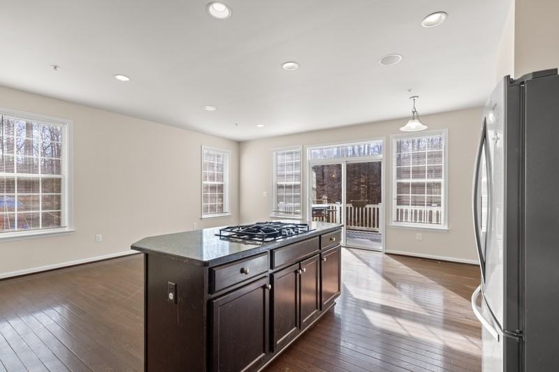 4921 Forest Pines Dr - Photo 6 of 23