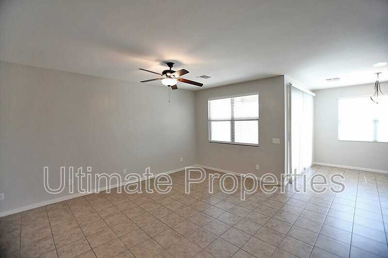 23761 W Watkins St - Photo 2 of 5