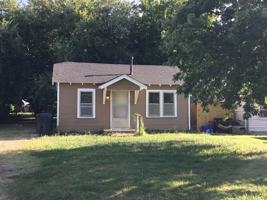 featured image of 2215 Cashion Pl