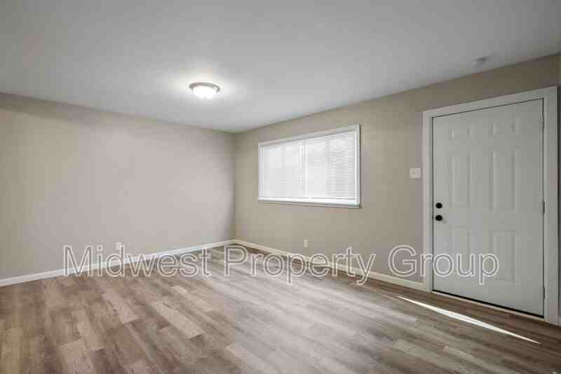 10 Juno Dr - Photo 6 of 24