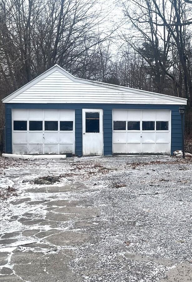 1144 West St - Photo 2 of 11