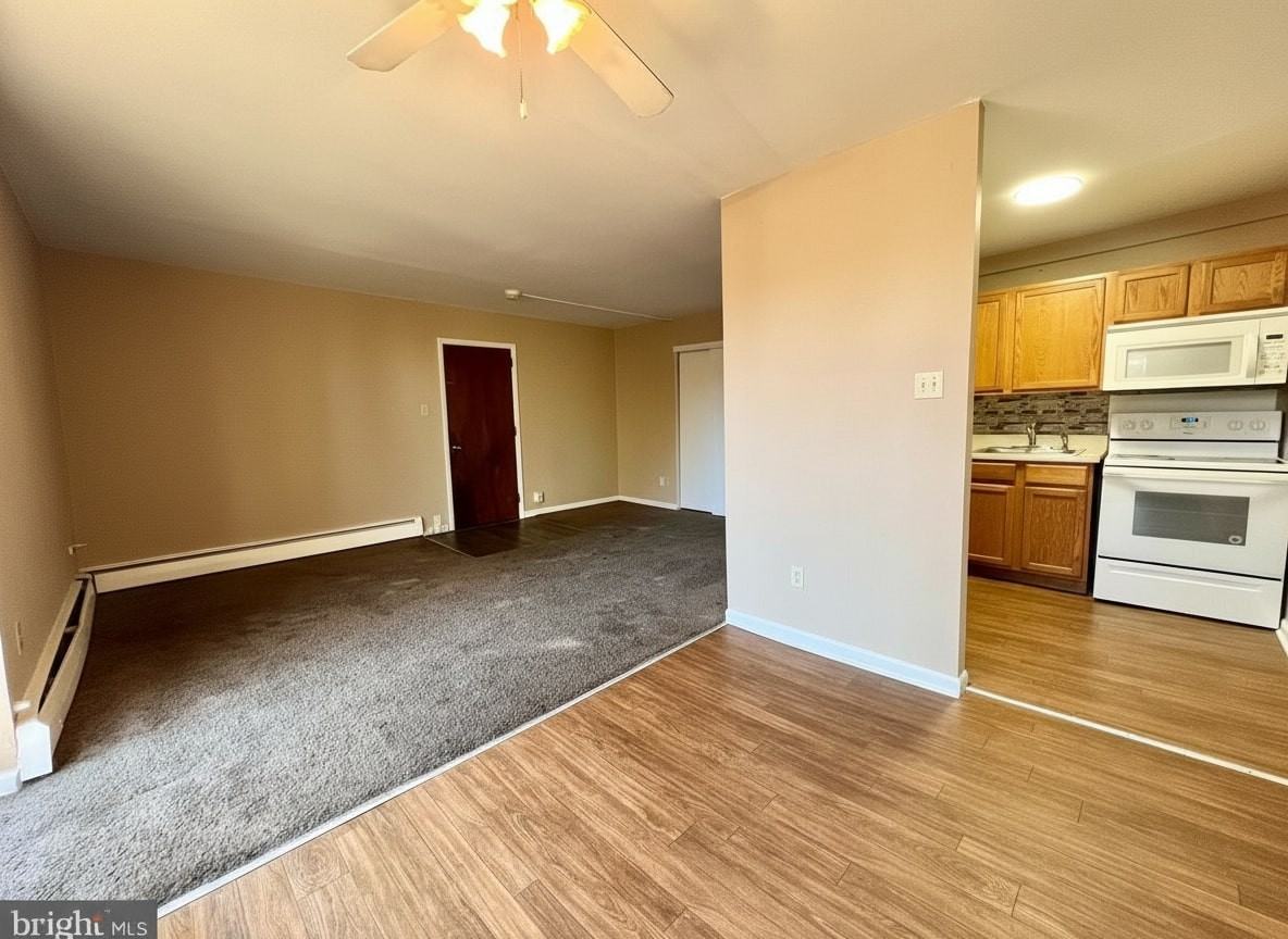 100 E Glenolden Ave #B15 - Photo 3 of 13