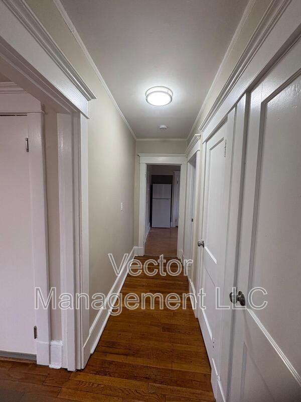 173 Elm St - Photo 7 of 10