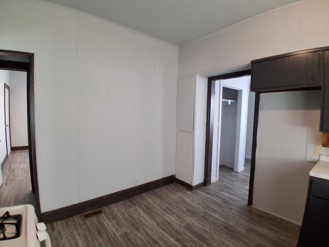 501 N Bowman Ave #N - Photo 3 of 19