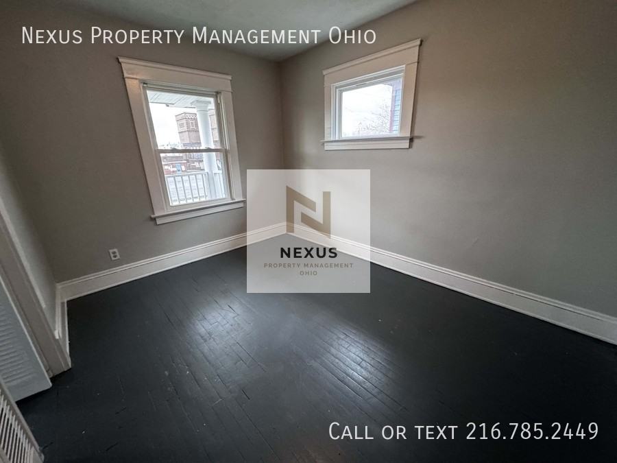 10008 Mount Auburn Ave #UP - Photo 2 of 11