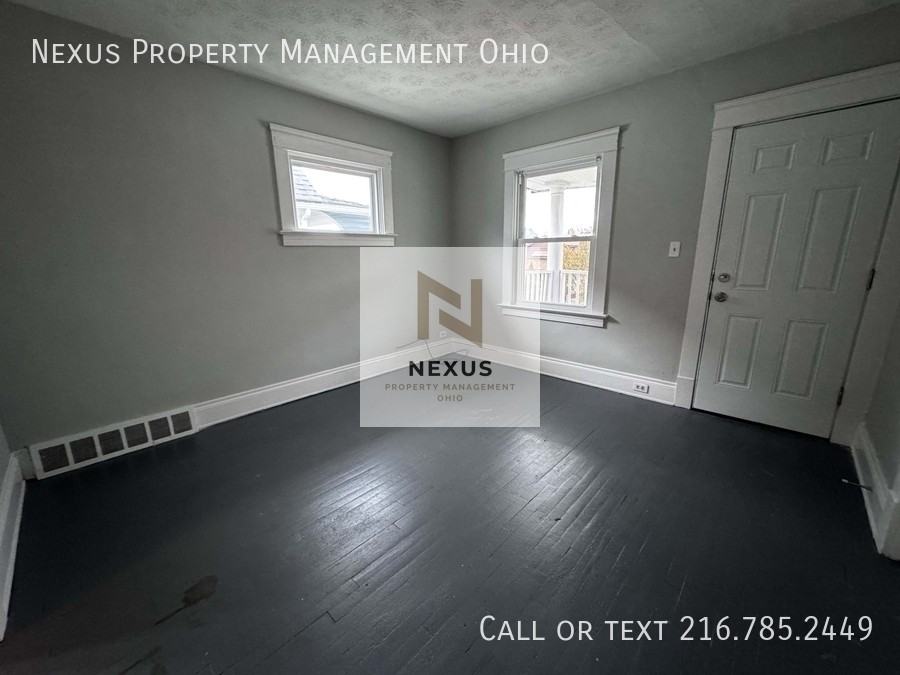 10008 Mount Auburn Ave #UP - Photo 5 of 11