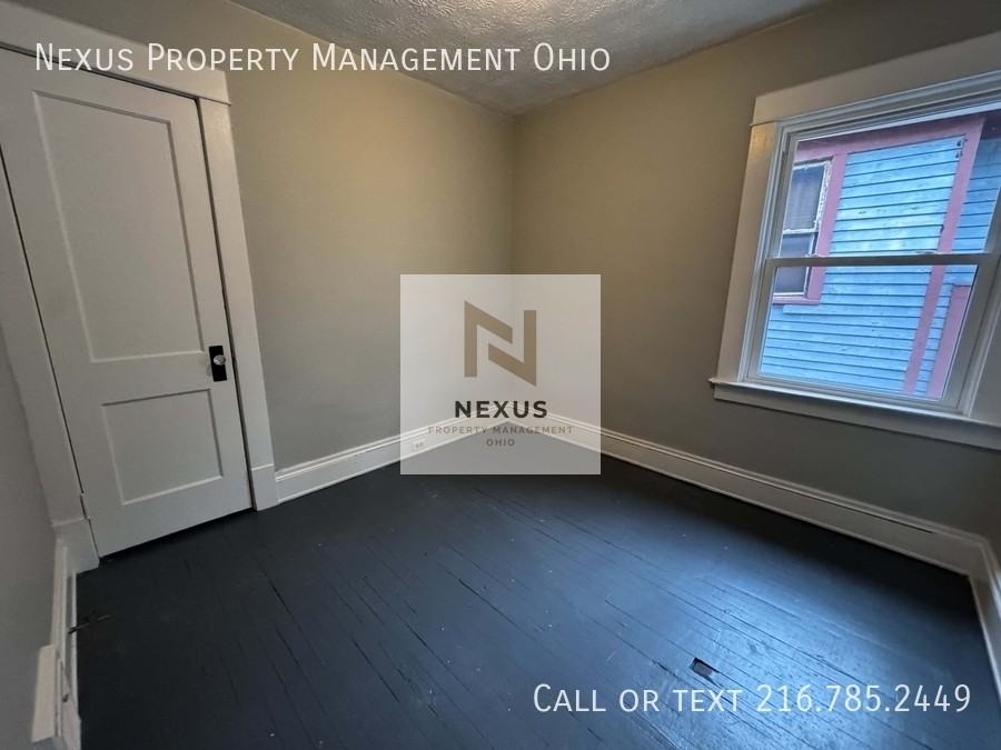 10008 Mount Auburn Ave #UP - Photo 7 of 11