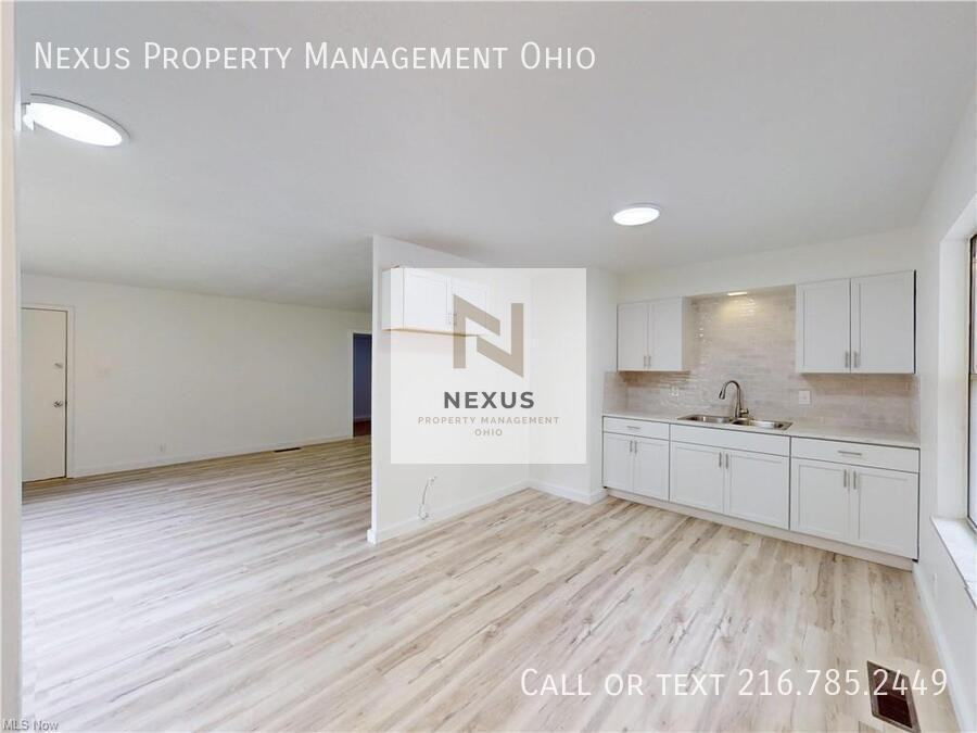 17721 Rookwood Rd - Photo 3 of 8