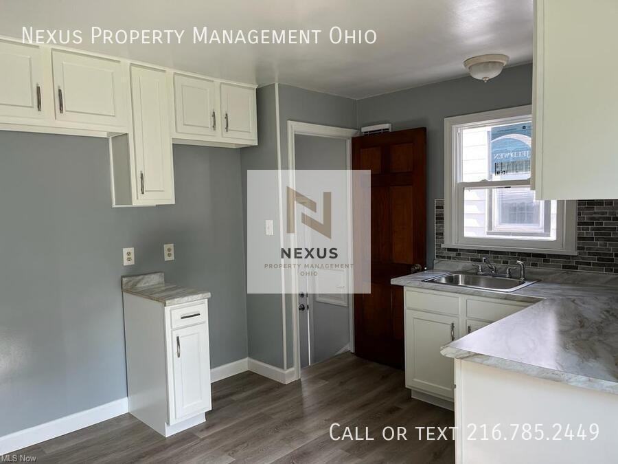 4003 Woodway Ave - Photo 7 of 11