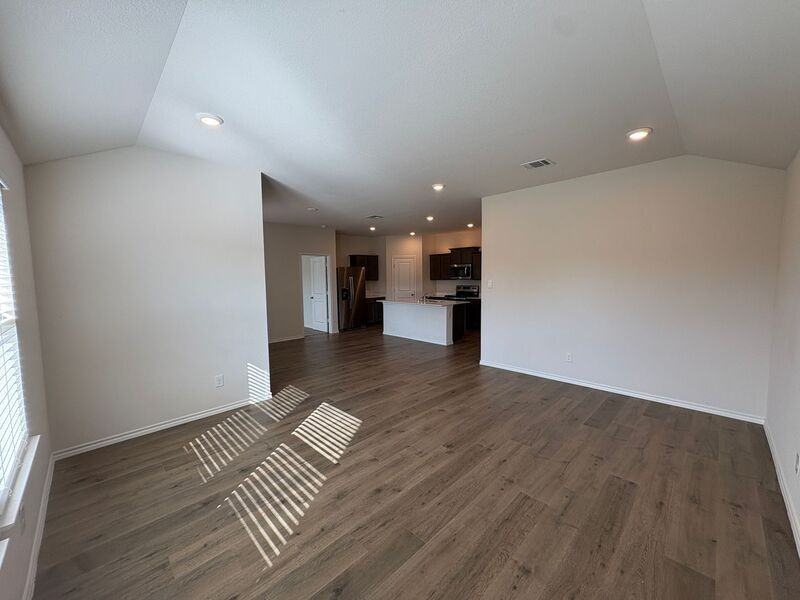 1221 Acacia Dr - Photo 3 of 26