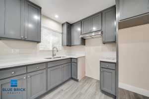 featured image of 2724 3/4 Lanfranco St