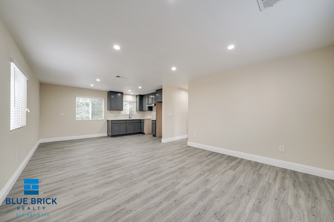 2724 3/4 Lanfranco St - Photo 5 of 18