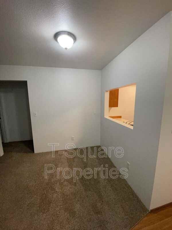 225 164th St Se #102 - Photo 6 of 22