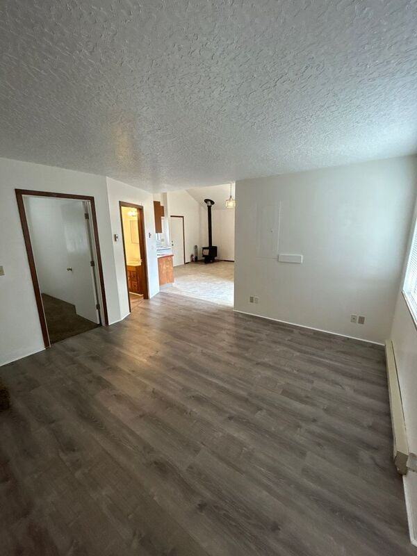 35415 Brooten Rd - Photo 4 of 24