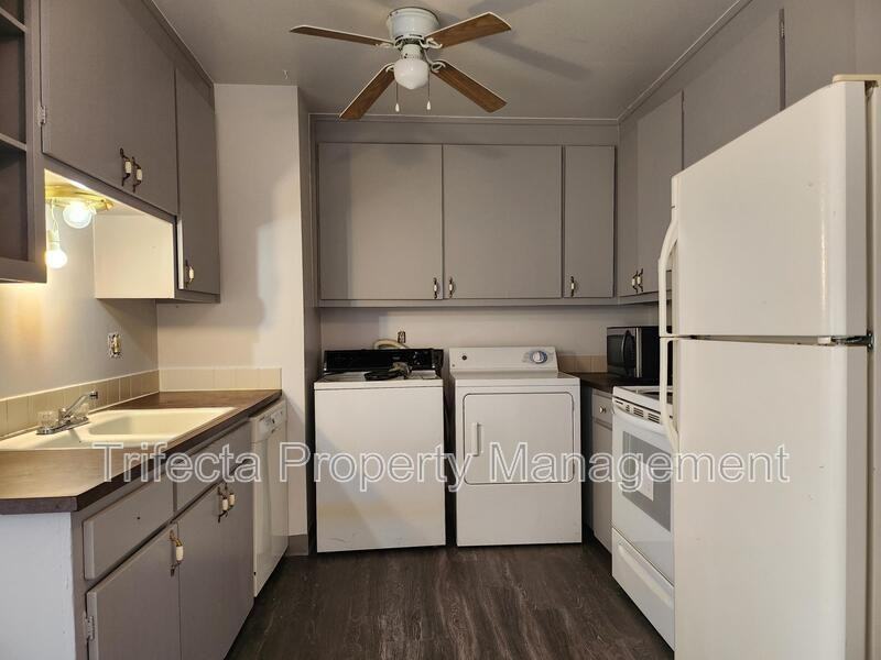 2739 Leisure Dr - Photo 6 of 20