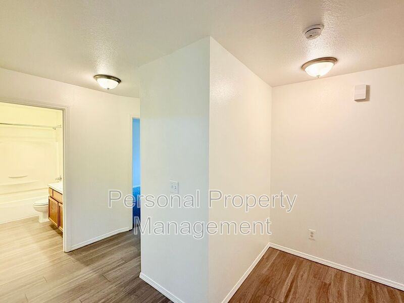 3412 Ne 66th Ave #A08 - Photo 3 of 17