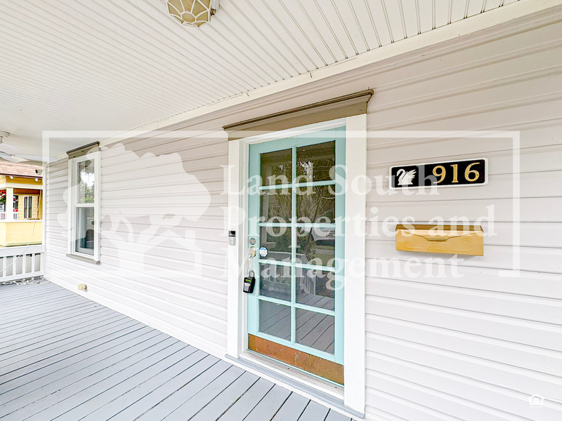 916 Vistabula St - Photo 2 of 22