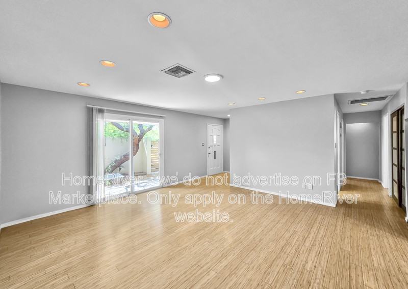 7613 E Minnezona Ave - Photo 3 of 20