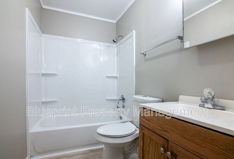 7721 1st Ave S #2 - Photo 7 of 9